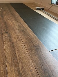 Premium Oak Laminate Flooring, Direct at Trade Price. Nationwide delivery available