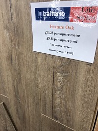 Feature Oak Laminate Flooring. FlooringNearMe.SimDif.com shop now Direct at Trade Price